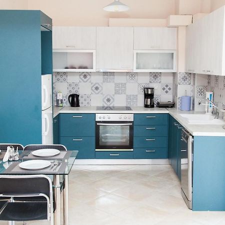 Great Apartment In Pireus Exteriör bild